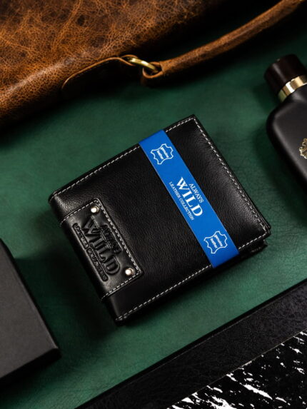 Klasyczny, skórzany portfel męski bez zapięcia - Always Wild