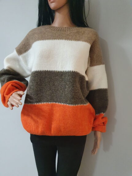 Sweter damski z wełną