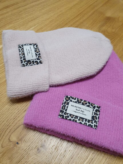 Zimowa damska czapka