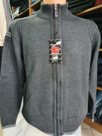 Wełniany sweter męski