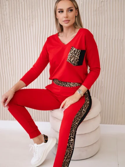 Komplet z motywem panterki czerwony