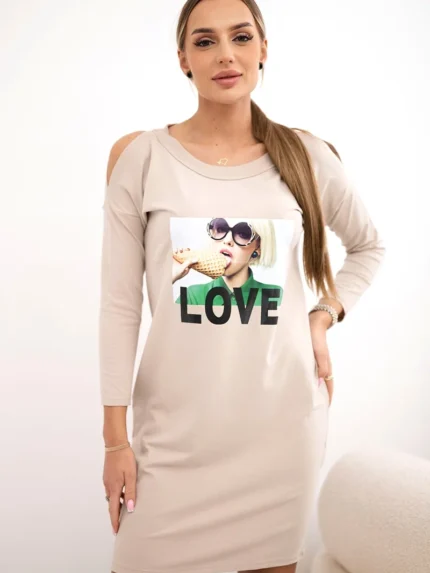 Sukienka z nadrukiem Love beżowa