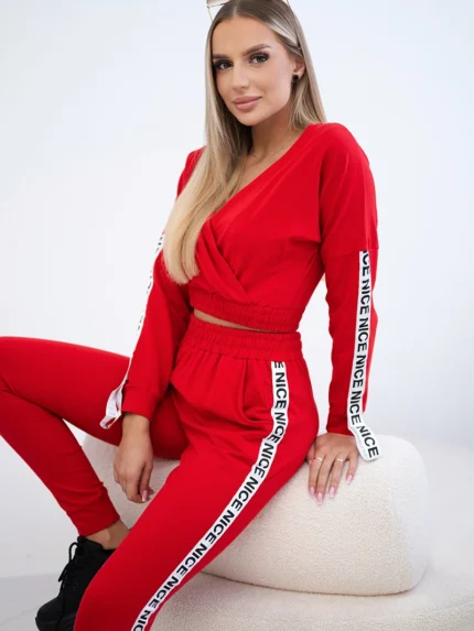 Komplet z ozdobnymi taśmami czerwony