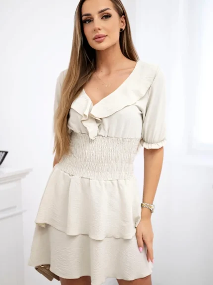 Sukienka taliowana beżowa