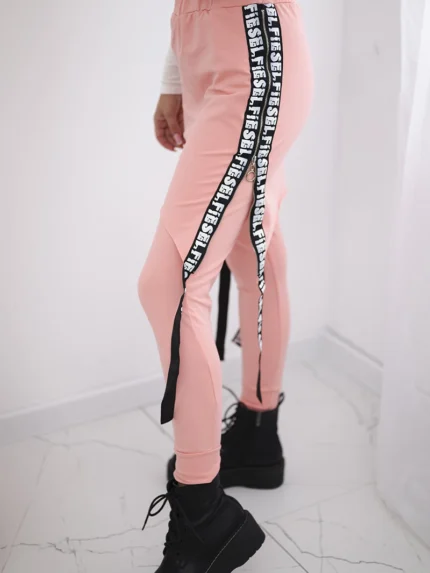 Spodnie/Kombinezon z napisem selfie morelowe