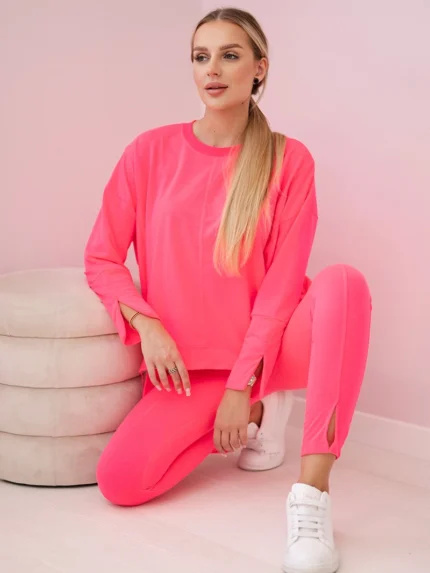 Komplet z bluzką oversize różowy neon
