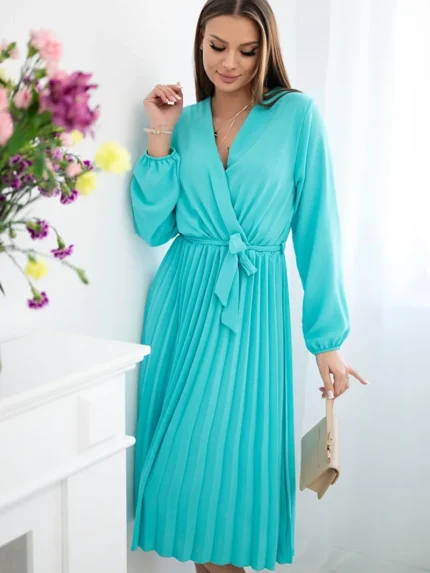 Sukienka wiązana z plisowanym dołem miętowa