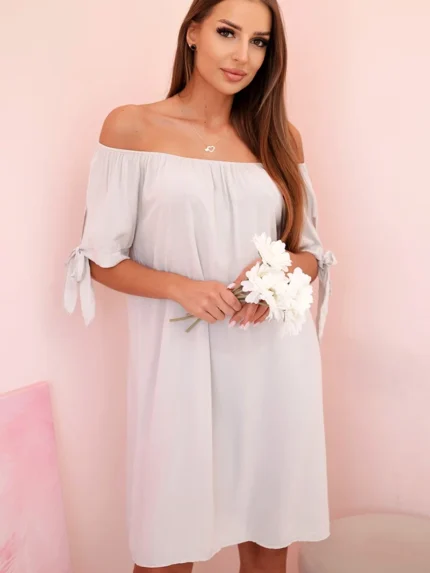 Sukienka damska z wiskozy z wiązaniem na rękawach beżowa