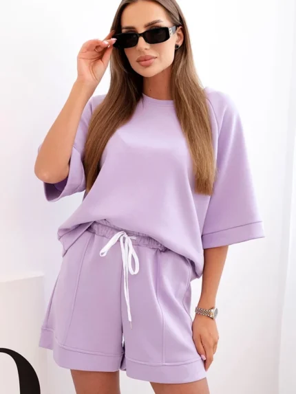 Komplet damski masełko z bluzka z krótkim rękawem i spodenki z gumką jasny fioletowy