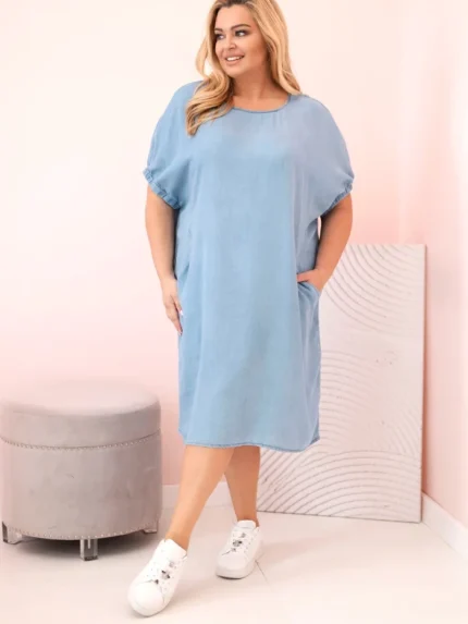 Sukienka damska Plus Size z lyocellu z marszczeniami i kieszeniami jasno jeansowa
