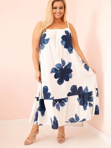 Sukienka damska na ramiączkach z falbaną i kwiatowym printem jeansowa