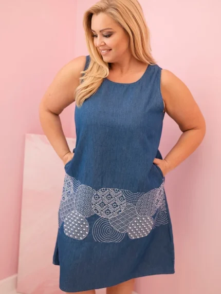 Sukienka damska Plus Size bez rękawów z ozdobnym wzorem jeansowa