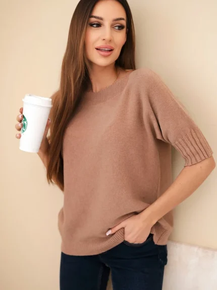 Sweter damski z wiskozy z krótkim rękawem camelowy