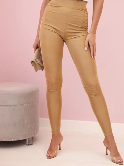 Legginsy damskie z wysokim stanem z elastycznego materiału camelowe