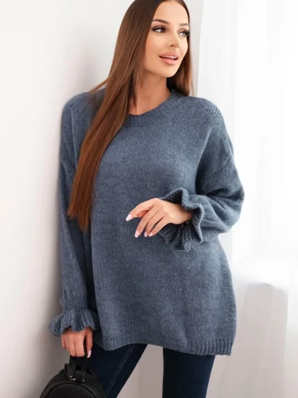 Sweter damski z dodatkiem moheru i wełny o luźnym fasonie jeansowy