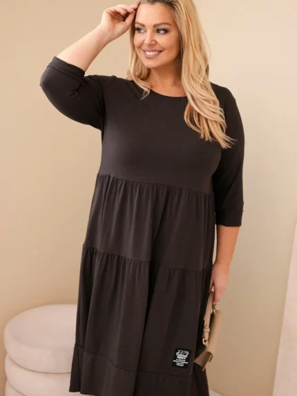 Sukienka damska bawełniana Plus Size z falbanami i podwiniętym rękawem brązowa