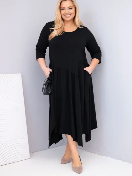 Sukienka damska bawełniana Plus Size z asymetrycznym dołem czarna