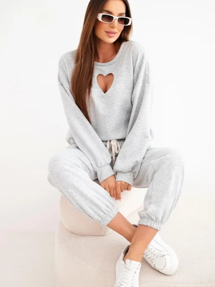 Komplet damski masełko z wycięciem w kształcie serca szary