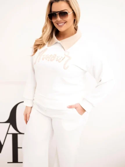 Komplet damski masełko Plus Size z szerokimi nogawkami i kołnierzykiem biały