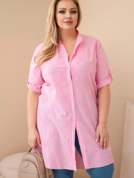 Sukienka damska Plus Size z haftem i podwijanym rękawem jasno różowa
