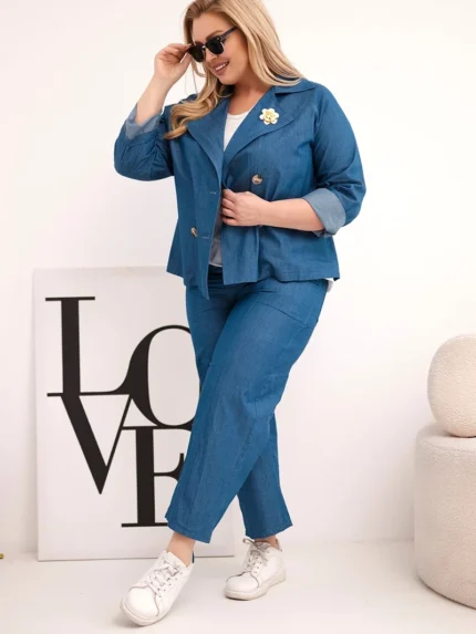 Komplet damski Plus Size bawełniany z marynarką i spodniami ciemno jeansowy
