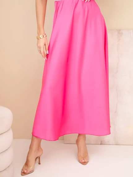 Spódnica damska wiskozowa rozkloszowana różowa