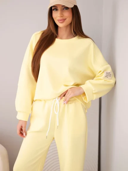Komplet damski masełko bluza + spodnie ciemny żółty