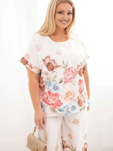 Komplet damski Plus Size z bluzką i spodniami w kwiaty z szeroką nogawką ecru
