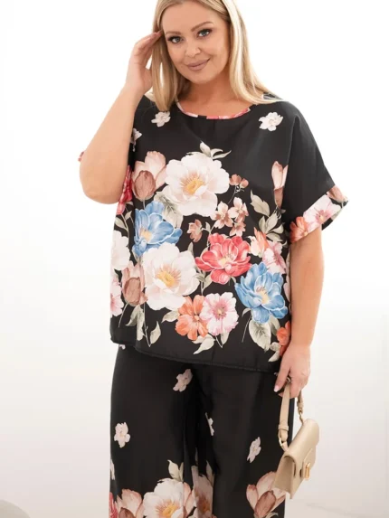 Komplet damski Plus Size z bluzką i spodniami w kwiaty z szeroką nogawką czarny