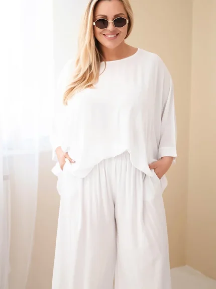 Komplet damski Plus Size wiskozowy z szerokimi spodniami i bluzką biały