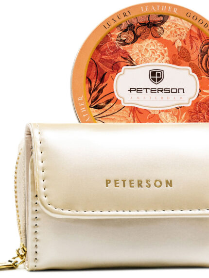 Elegancka lakierowana portmonetka damska w beżowym kolorze - Peterson