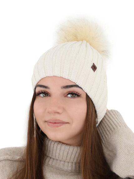 Czapka zimowa damska, kremowa, z wełną merino Texa
